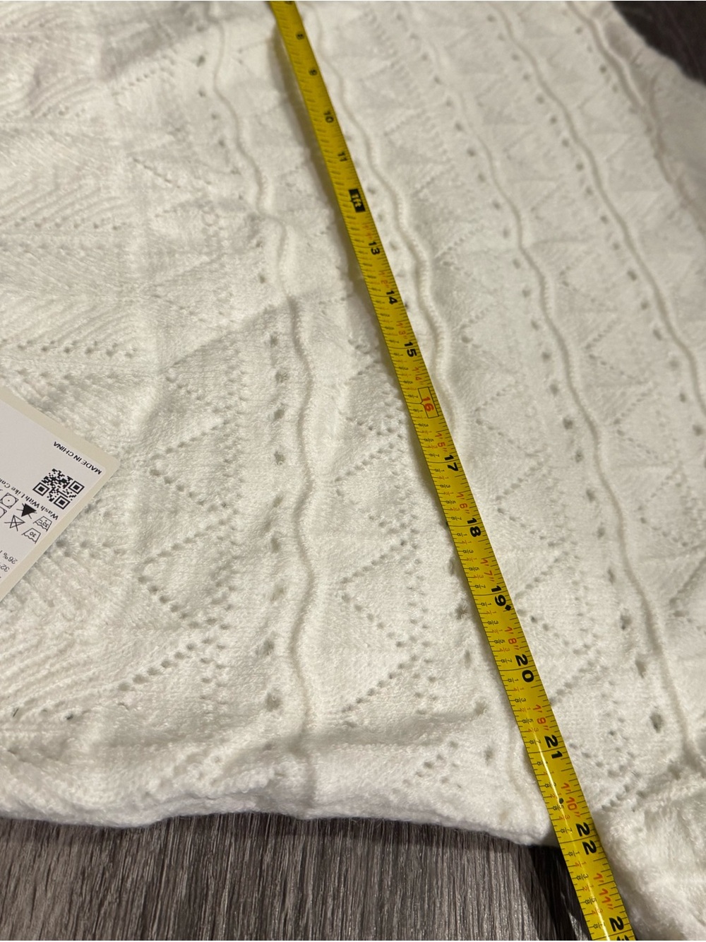 NWT Halara Medium Ivory Pointelle Knit Cropped Mock Neck Sweater Scalloped Hem - Picture 8 of 12